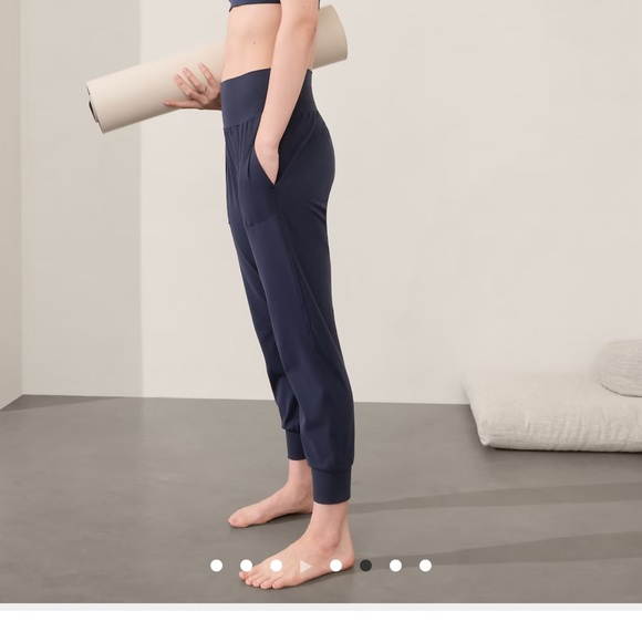 SALUTATION HIGH RISE JOGGER - Picture 4 of 4